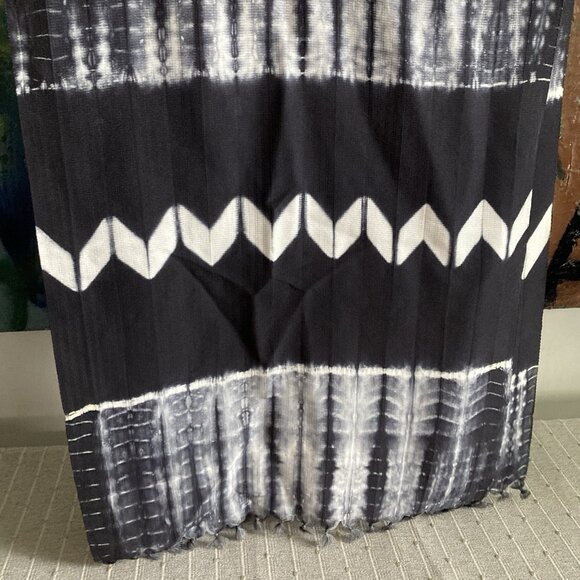 ARTISNAL Wide Scarf Hand Dyed Tribal Geometric Design Black Crepe Silk - Picture 6 of 12
